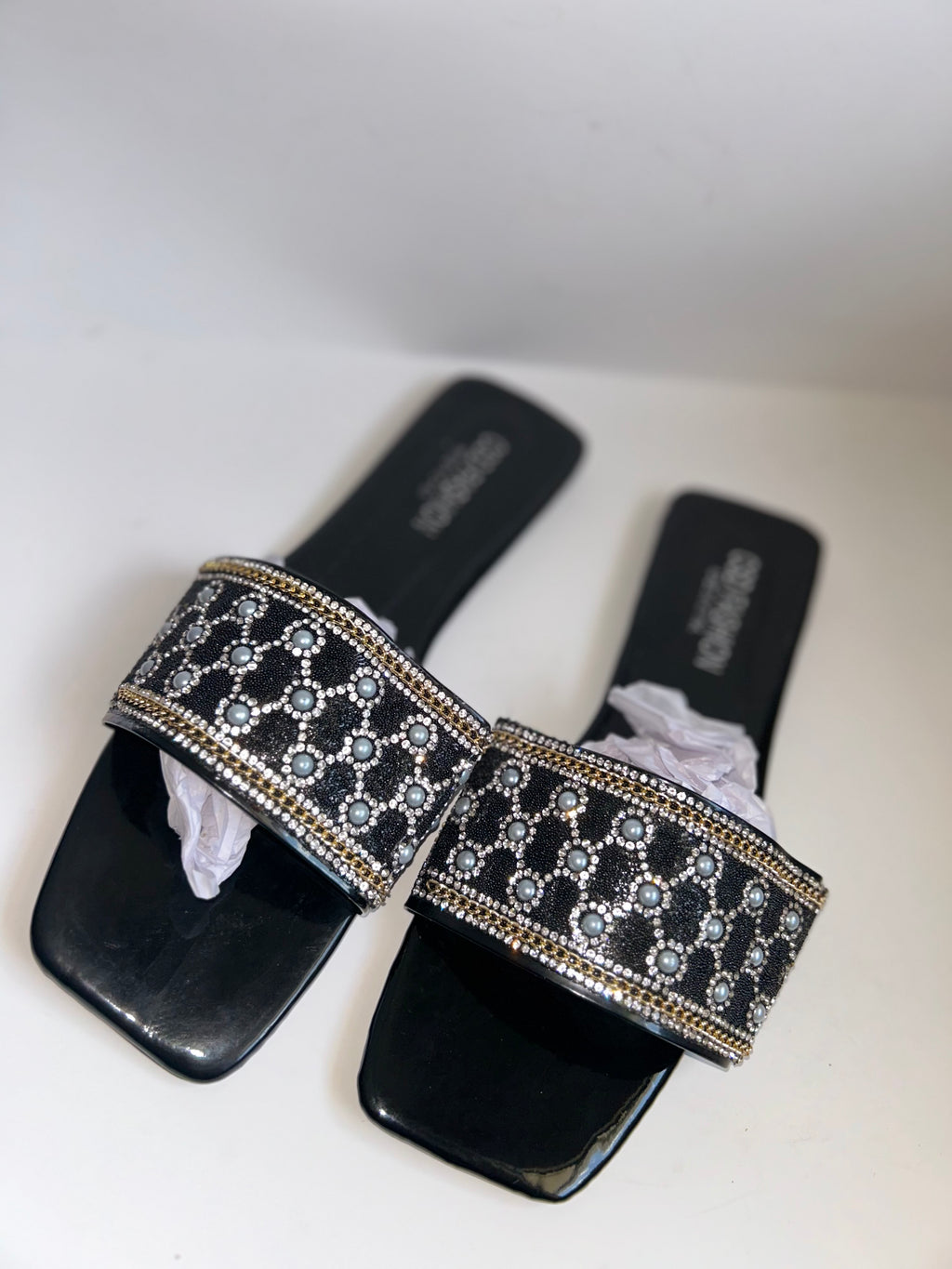 Diamond Pearls Slide Sandals