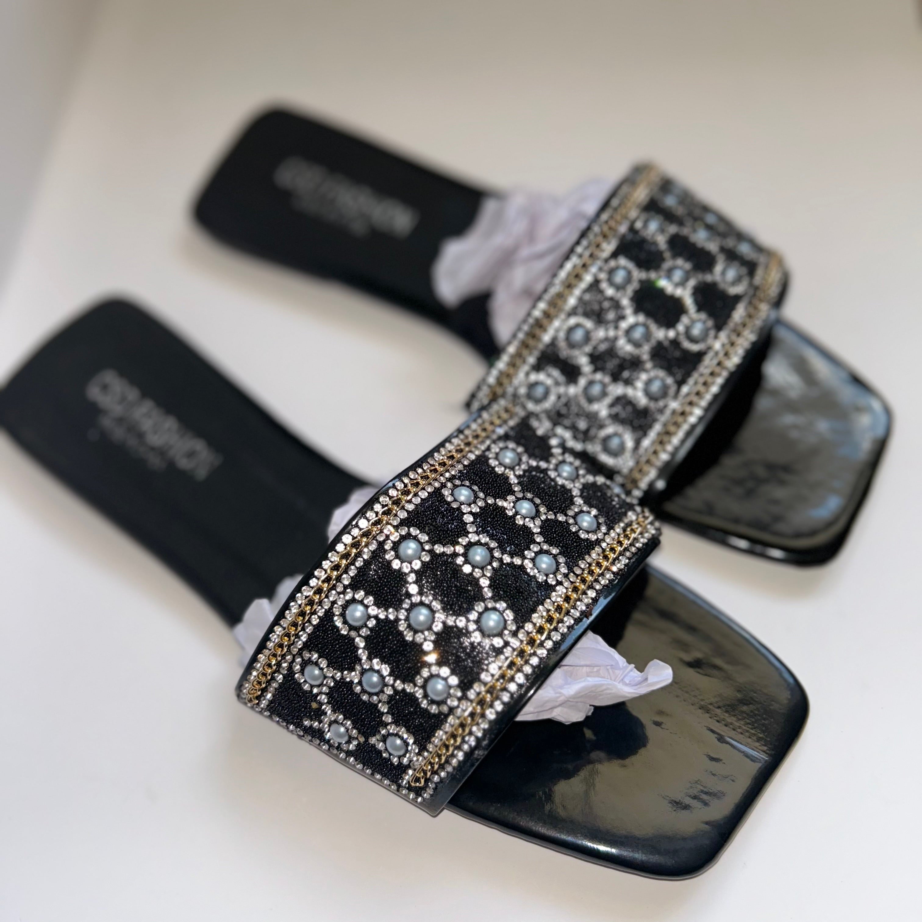 Diamond Pearls Slide Sandals