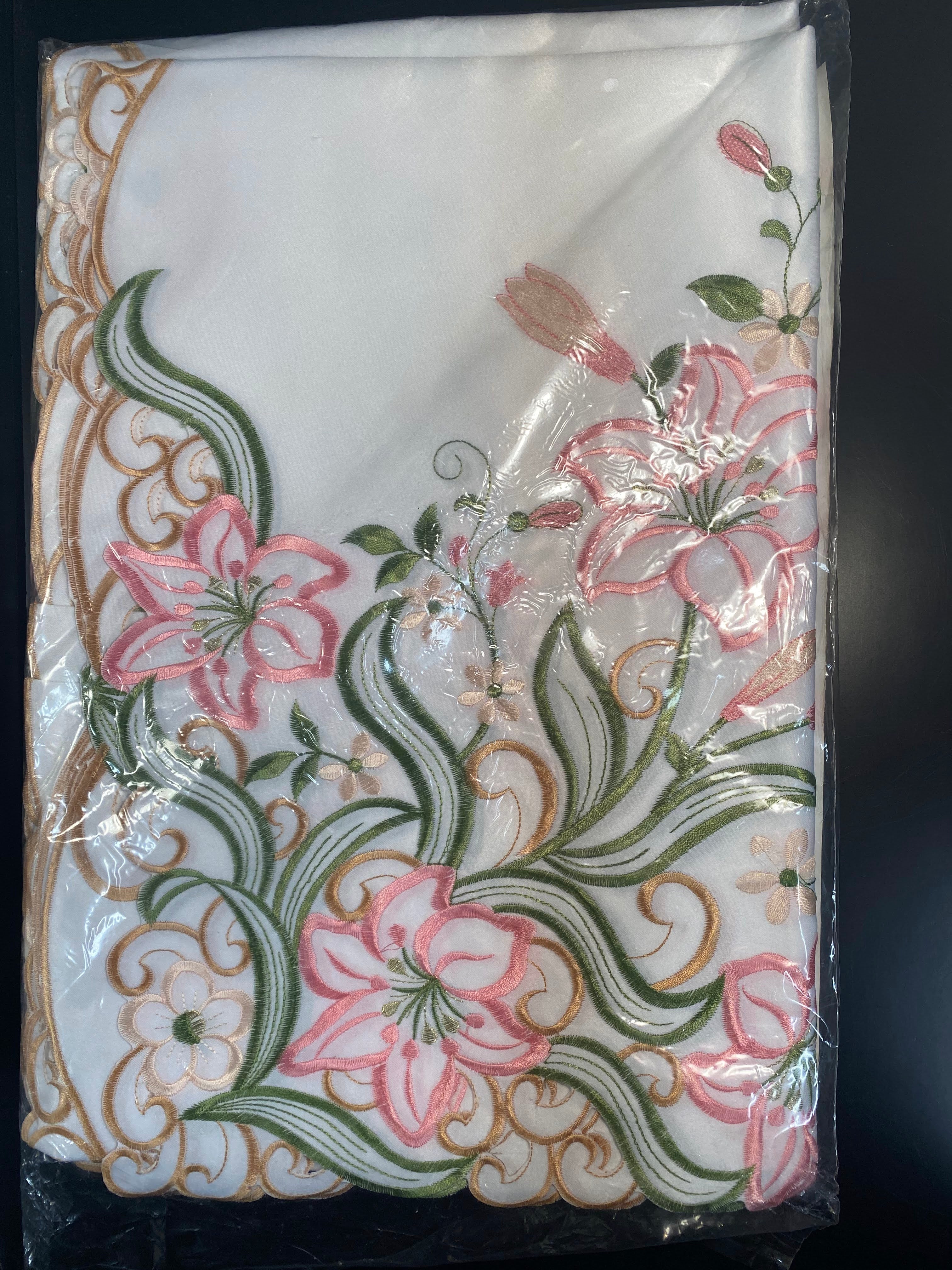 Fine Luxury Tablecloths